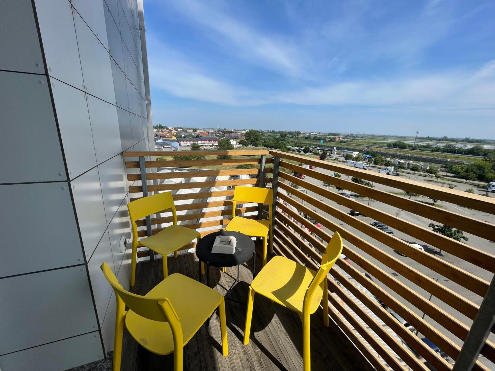 Condominio La Torre 1 Galliate 외부 사진